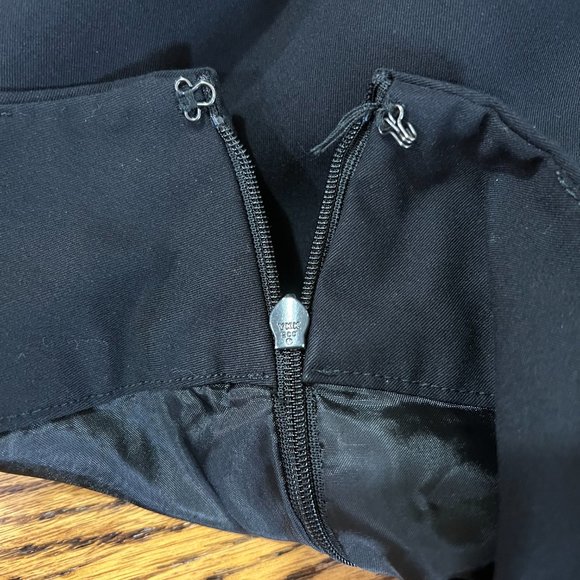 Liz Claiborne Woman Size 20W Black Skirt - Picture 8 of 8